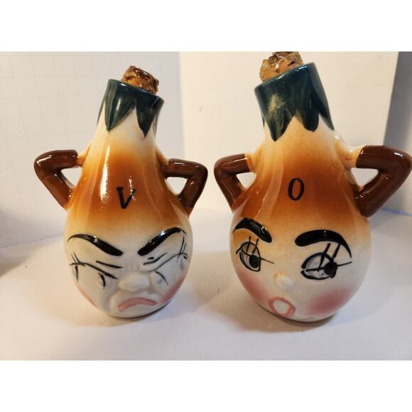Vtg Japan Onion Anthropomorphic 4 pc Cruet Set Oil/ Vinger, Salt & Pepper Shaker - Picture 8 of 13